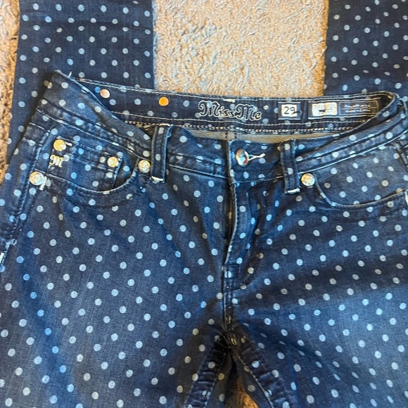 RARE Miss Me in EUC - Picture 3 of 7